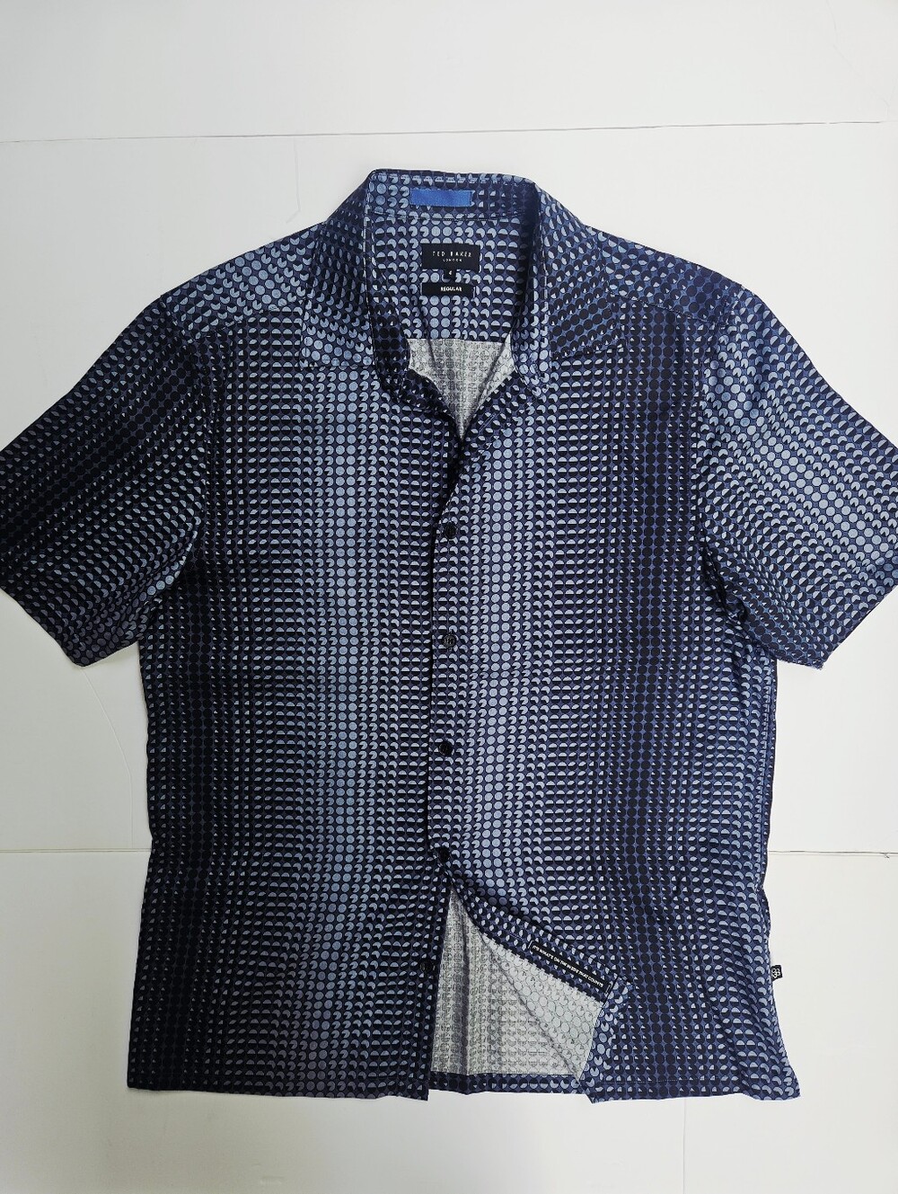 NWOT Ted Baker London Men's Size 4 Large 100% Lyocell Blue Geometric SS Shirt